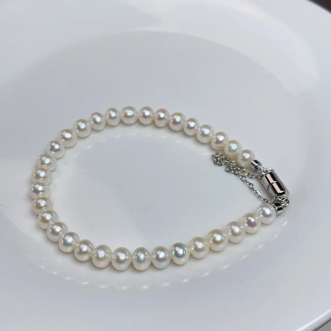 淡水珍珠耳饰未镶嵌5.5mm强光无暇