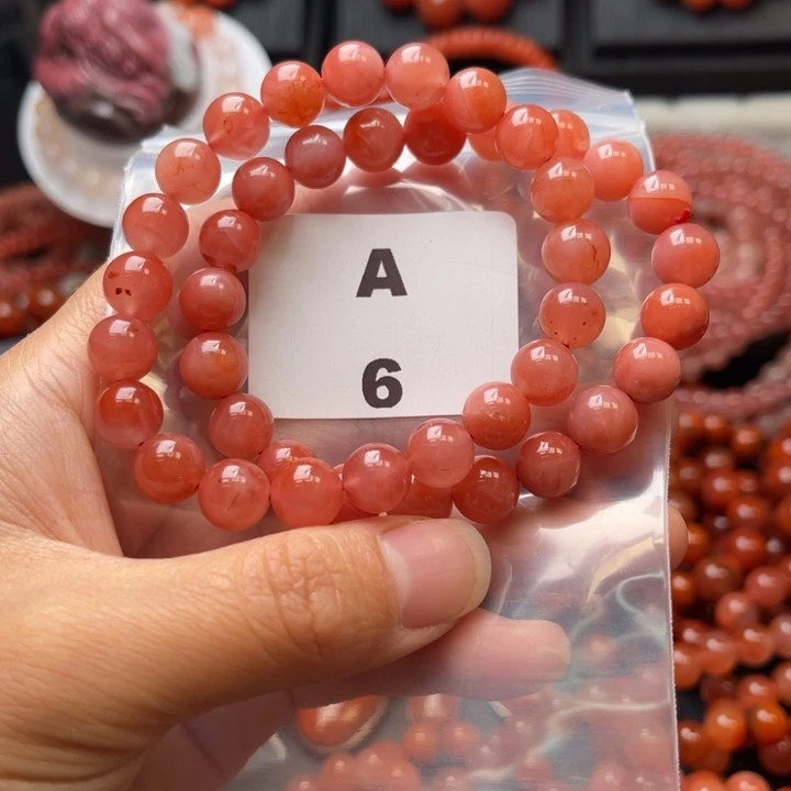 南红玛瑙未镶嵌多样性发货默认微瑕称重9mm2条