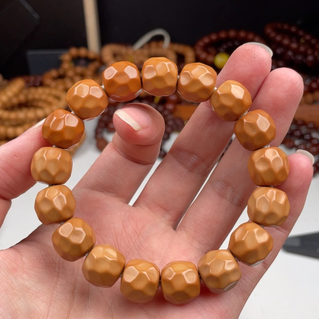 【闪购商品】猴头核桃手串大奶酪39.9。泛油