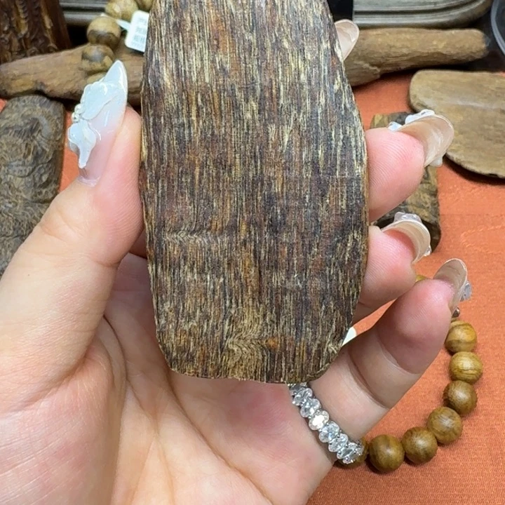 大叶紫檀（黑酸枝木类）