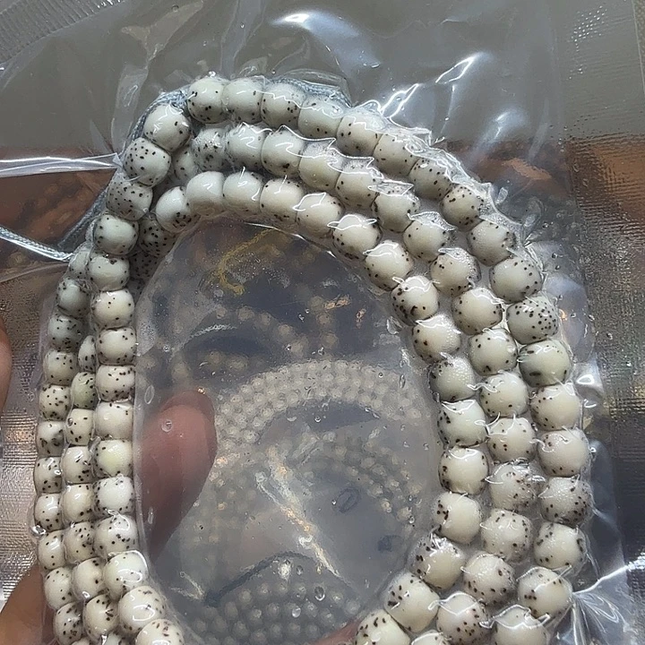 星月菩提手串海南星月菩提石玉料6/7直切河豚