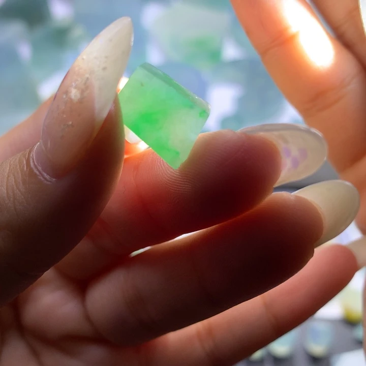 定制翡翠未镶嵌福利