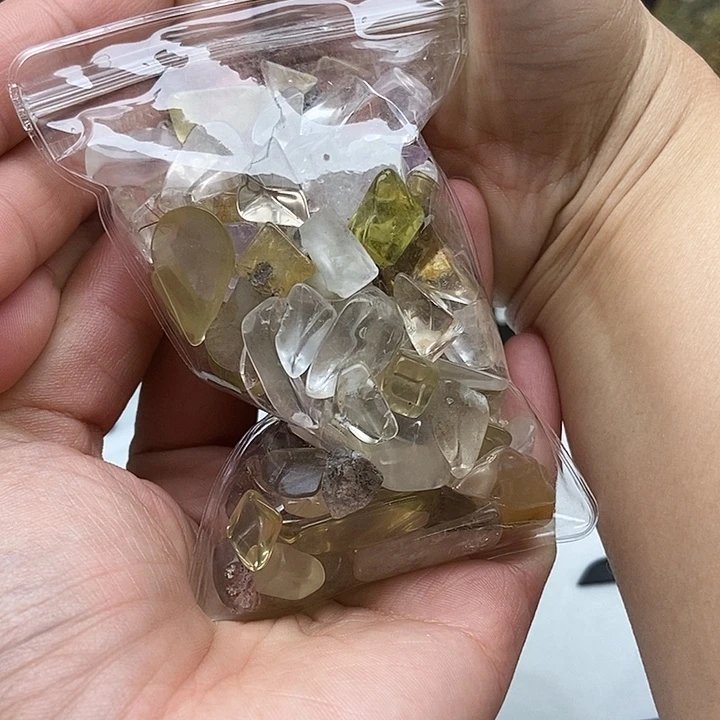 賀***州水晶大型摆件（非配饰）未镶嵌