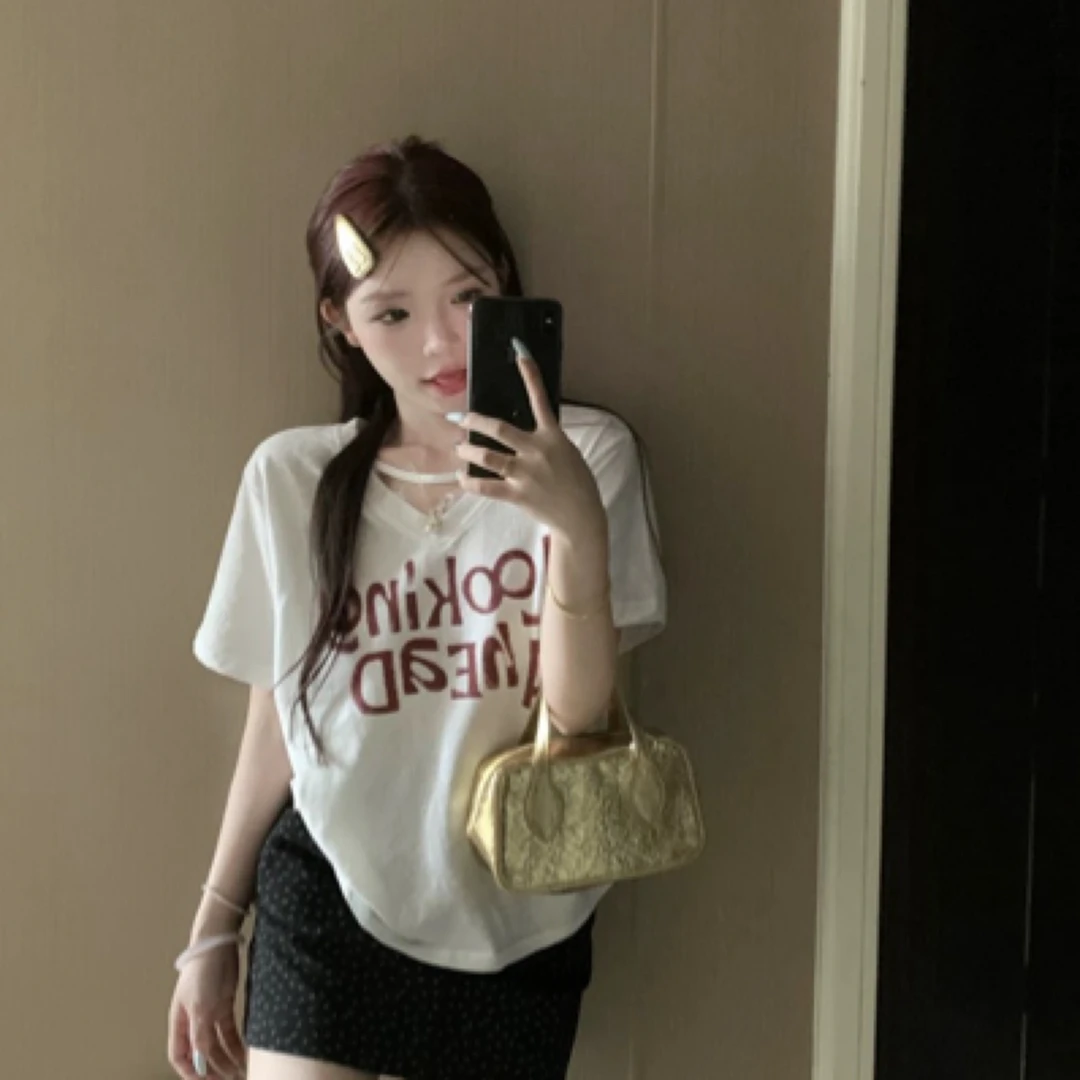 曼雪菲英文斜杠T恤