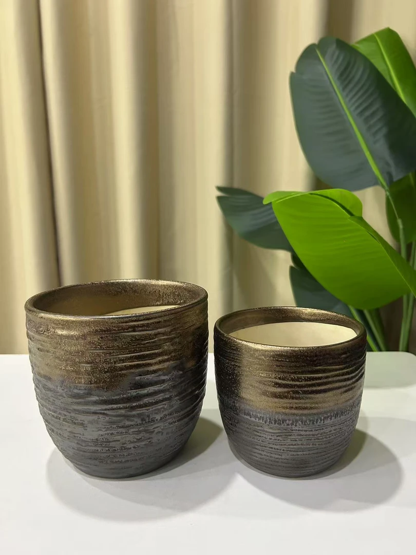 黑金陶瓷盆，适合多种绿植植物