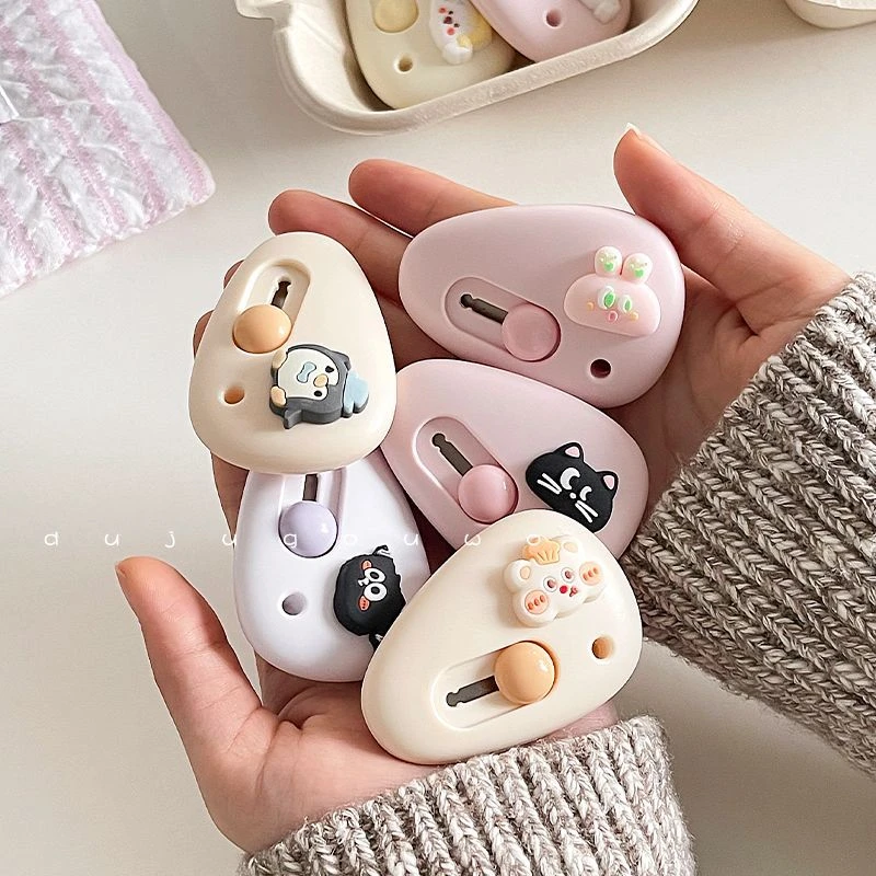 高颜值便携式小刀小号手工刀学生拆快递神器可爱美工刀迷你裁纸刀