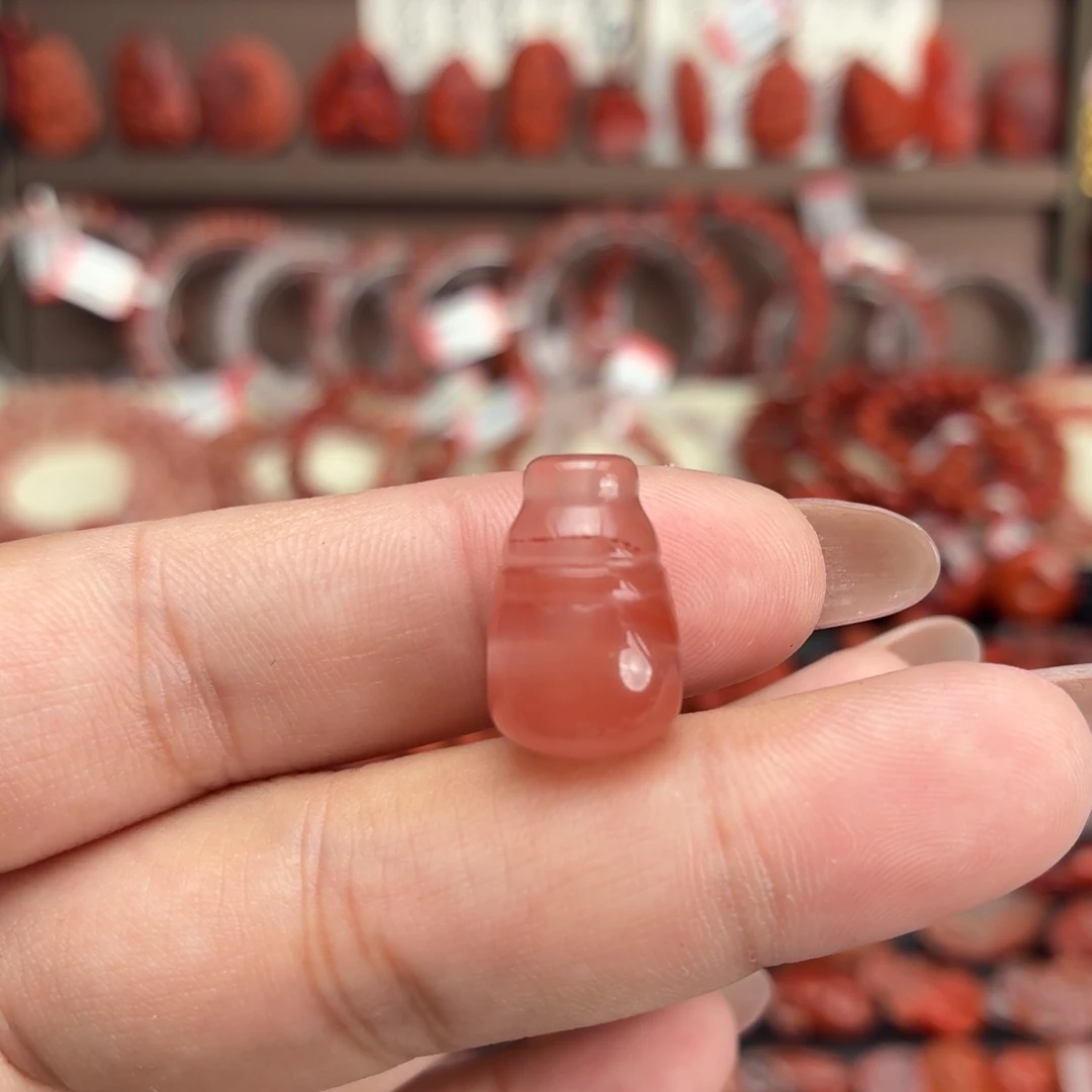 南红玛瑙未镶嵌颈饰三通对孔卡10咪➕