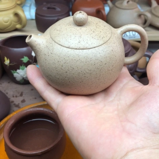 茶壶紫砂白段西施180豪升左右