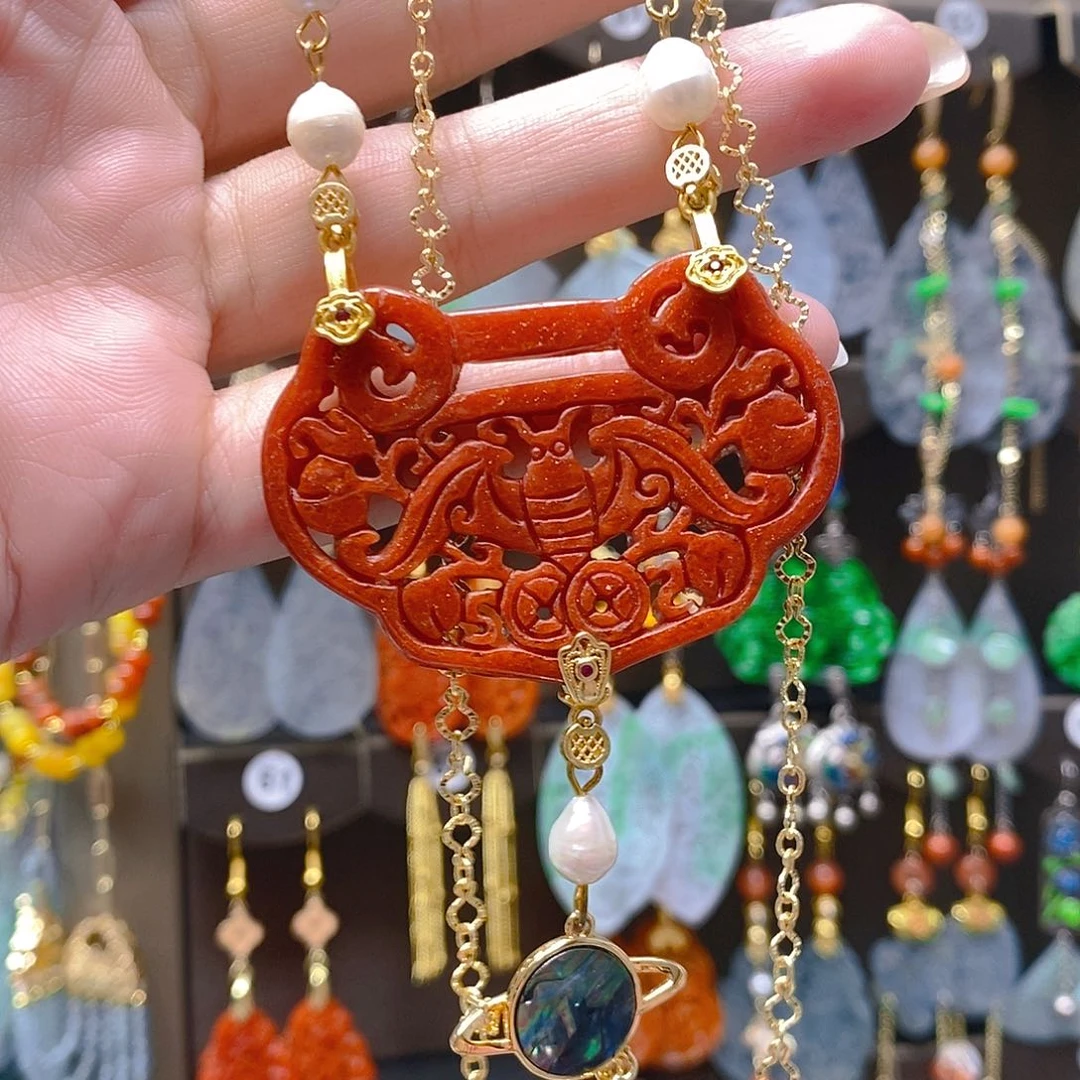 未镶嵌翡翠耳饰翡翠