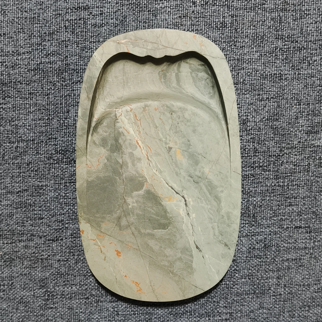 老坑洮砚，喇嘛崖老坑鸭头绿花池砚，尺寸12.6*7.6*1.5厘米
