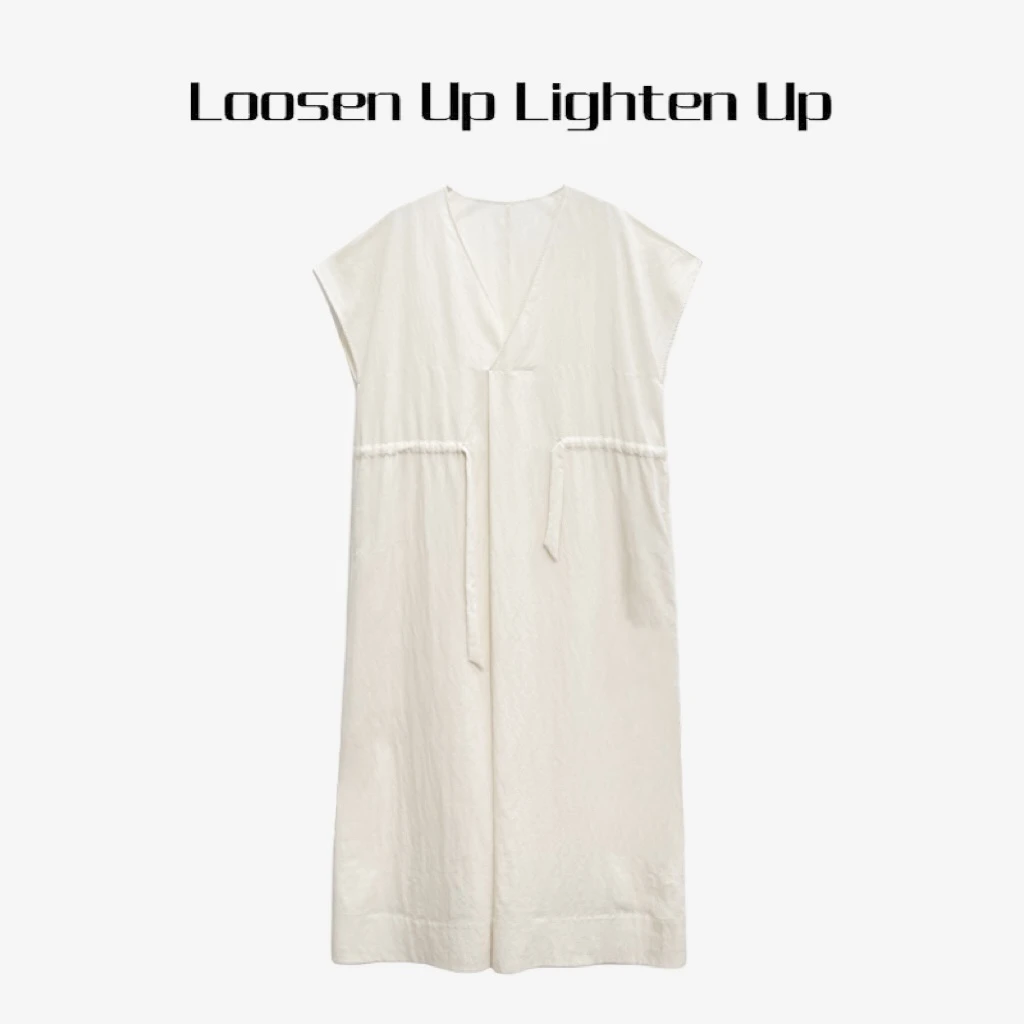 Loosen Up【小蛮腰懒人裙】云朵天丝法式极简V领抽绳小飞袖连衣裙