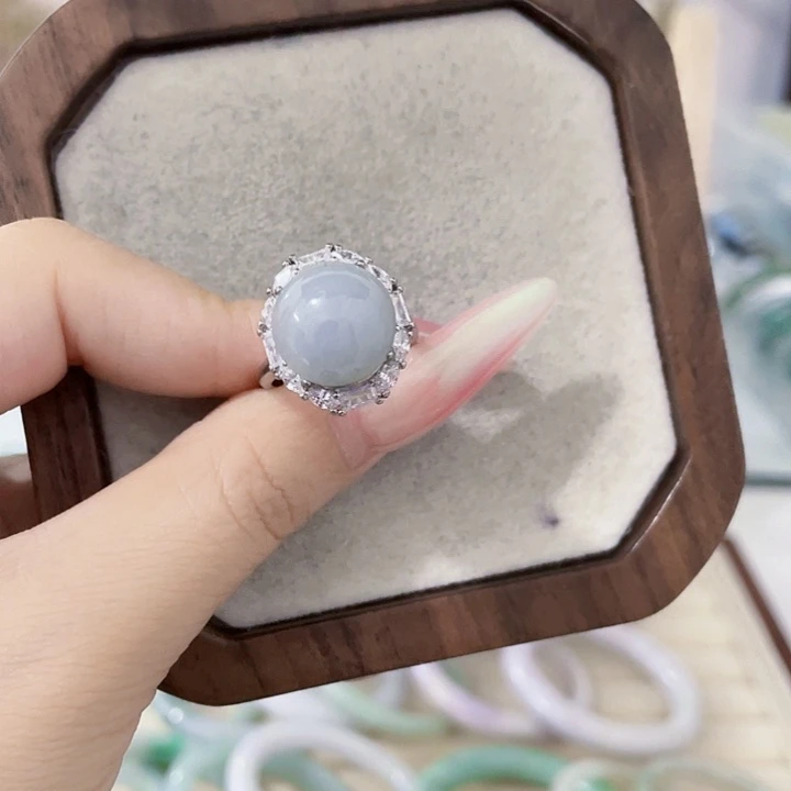 翡翠未镶嵌颈饰天然翡翠Ａ货