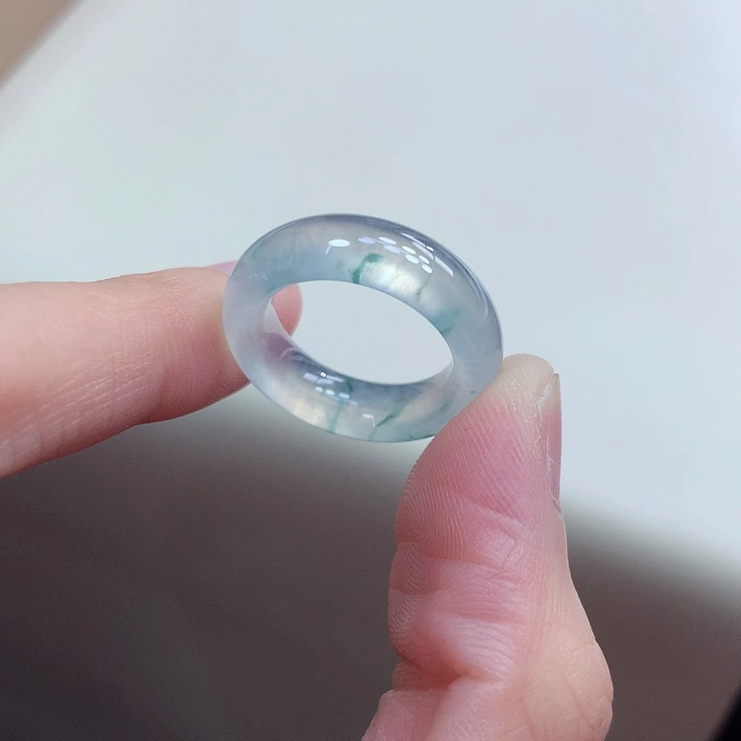 翡翠未镶嵌戒圈10号