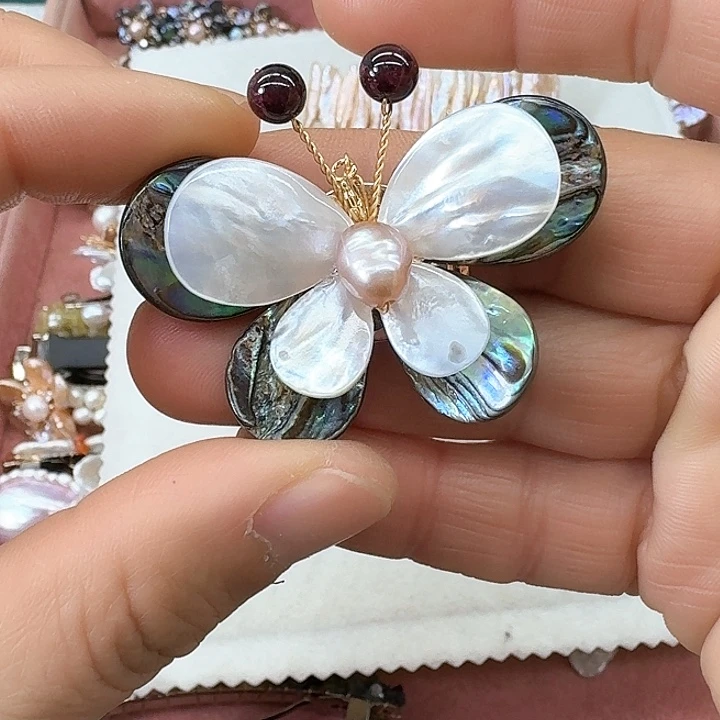淡水珍珠胸饰银S925镶嵌