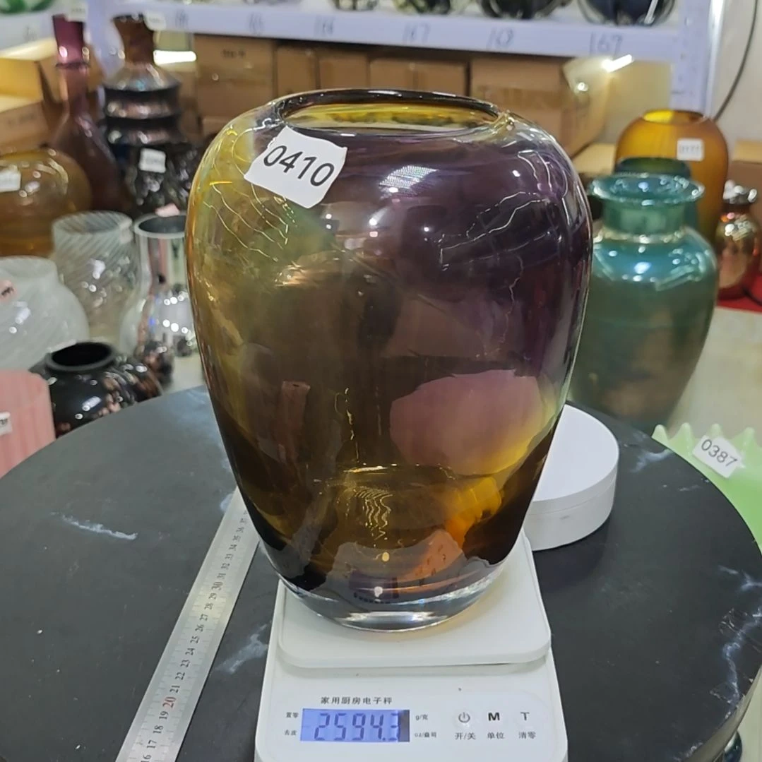 用***2高26口9琉璃造型花瓶微瑕不售后