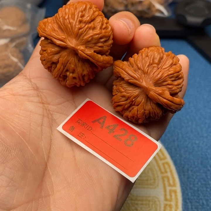 文玩核桃吊坠核桃