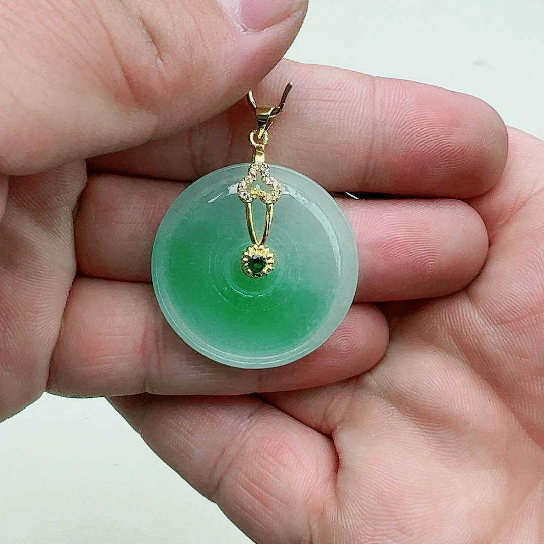 翡翠吊坠(赠链)银S925镶嵌