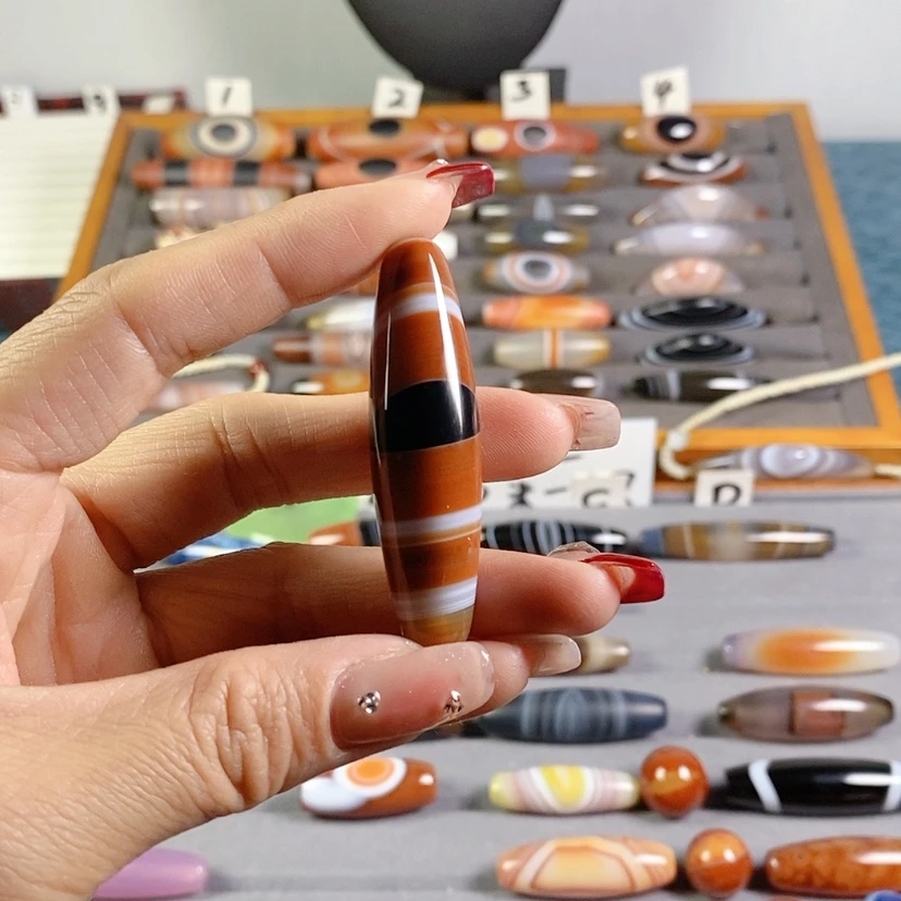 【闪购商品】玛瑙/玉髓颈饰未镶嵌张*通