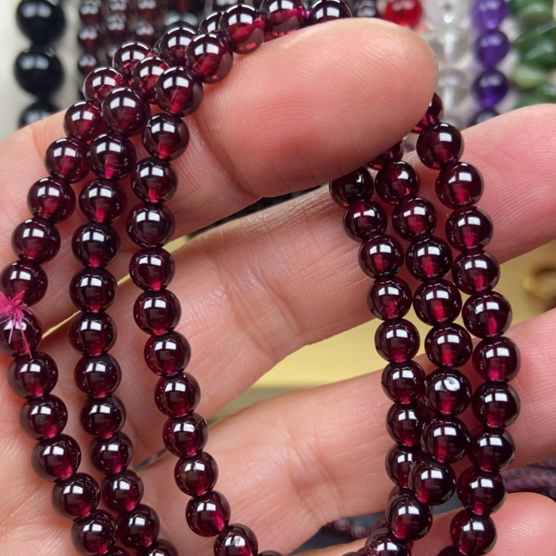 精美石榴石三圈手串石榴石未镶嵌