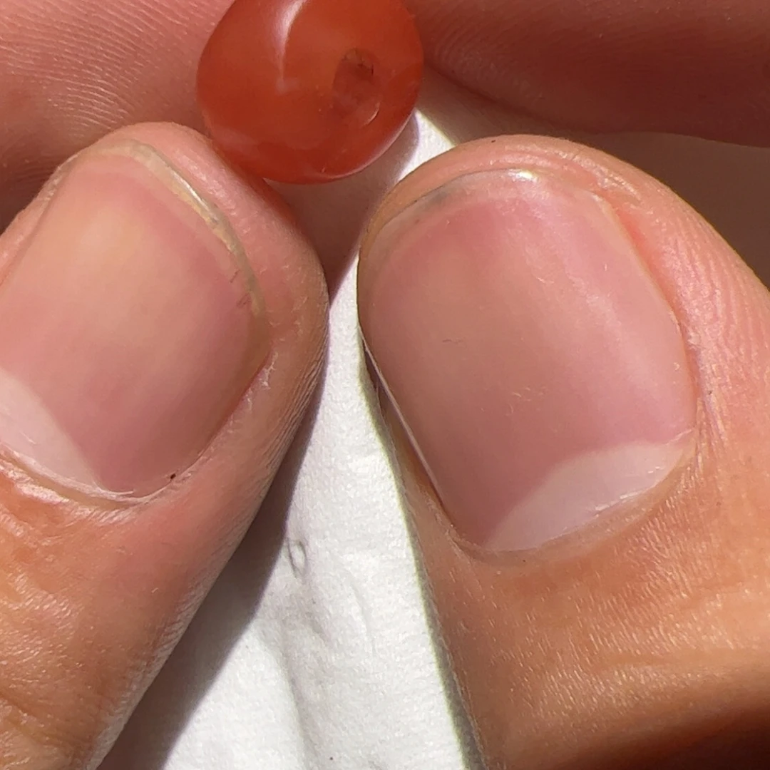 玻璃颈饰你是不是