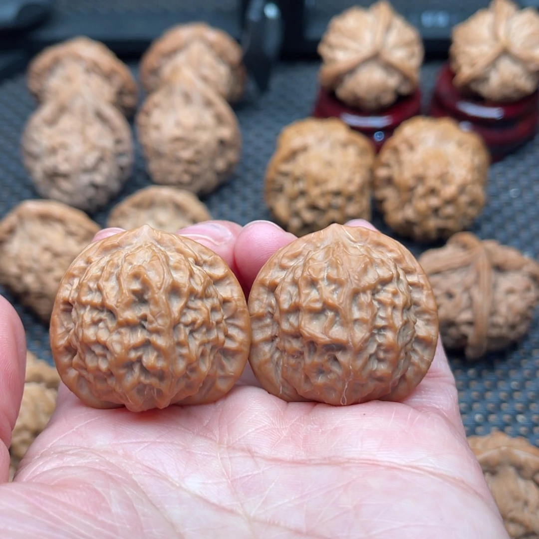 吊坠文玩核桃瓷娃娃36尺