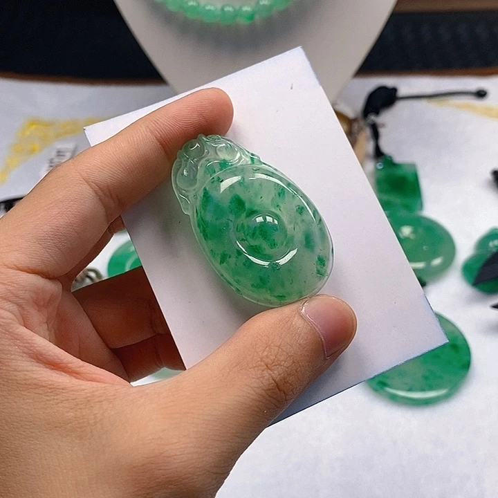 石英质玉（非洲翠）1未镶嵌