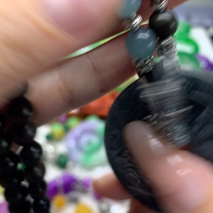 颈饰未镶嵌翡翠吊坠