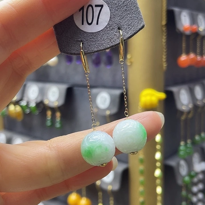 翡翠18K金镶嵌耳饰