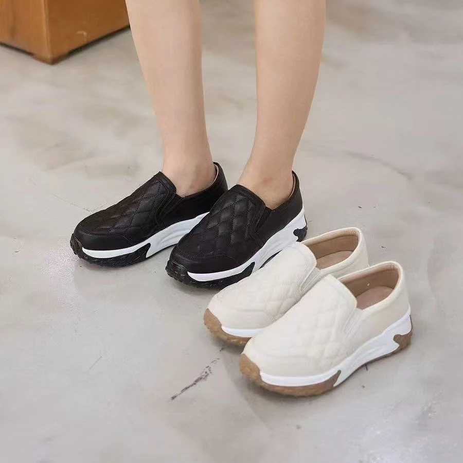 韩国东大门新款百搭时尚高端主播自留款休闲鞋