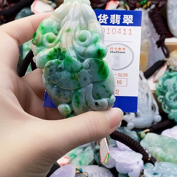 南***醒吊坠(不含链)未镶嵌翡翠