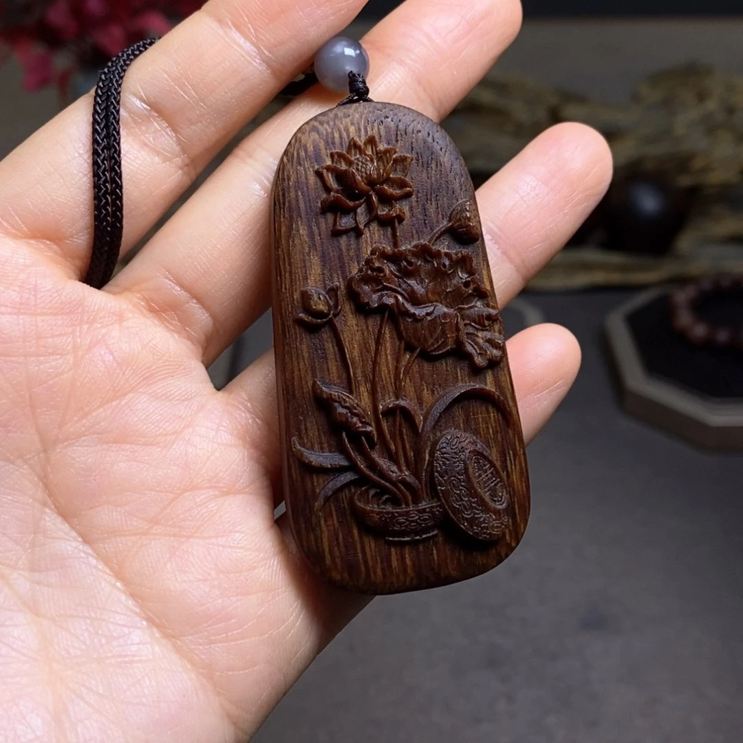 沉香木手串越南富森红土玉化吊坠