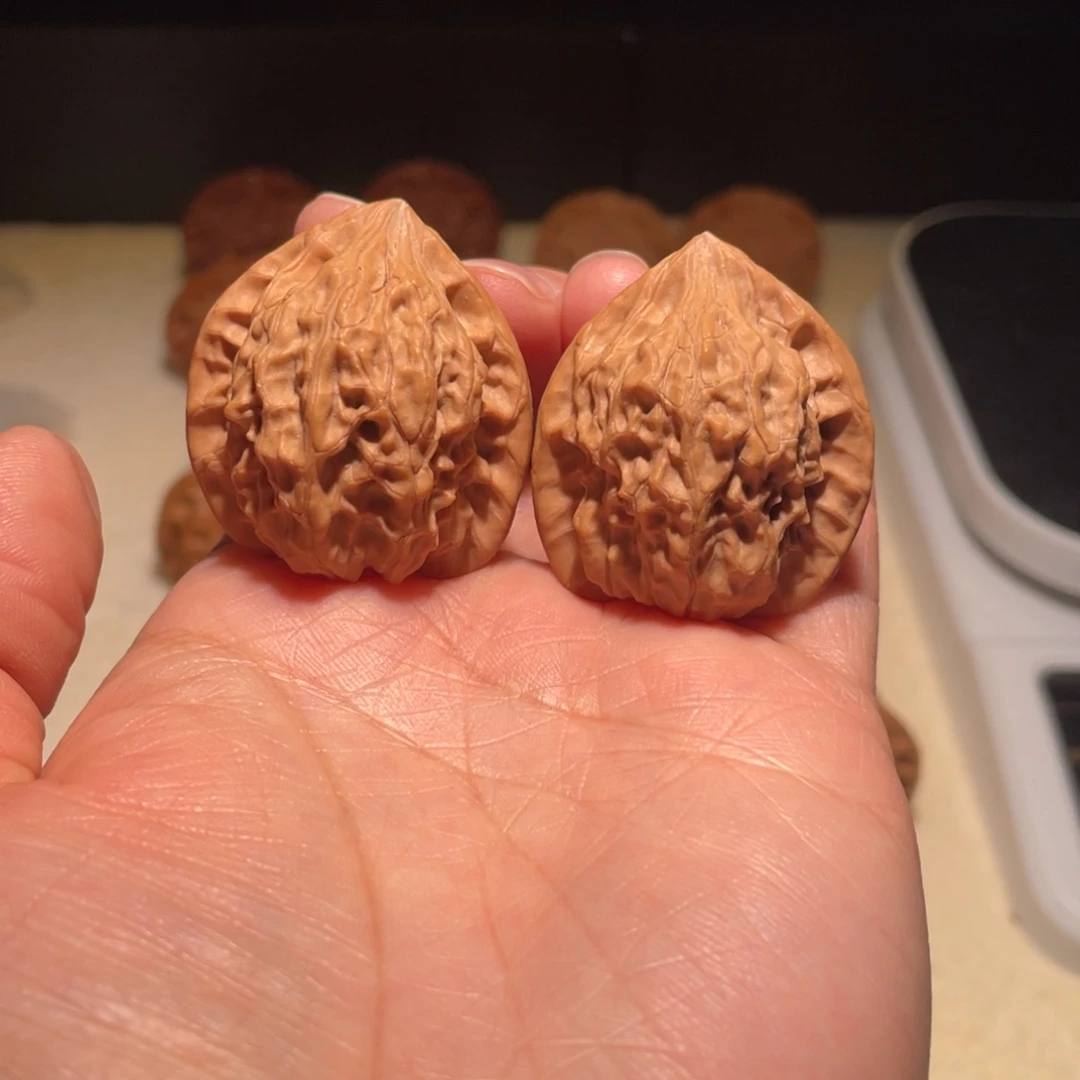 l***l桃核吊坠七步沟34