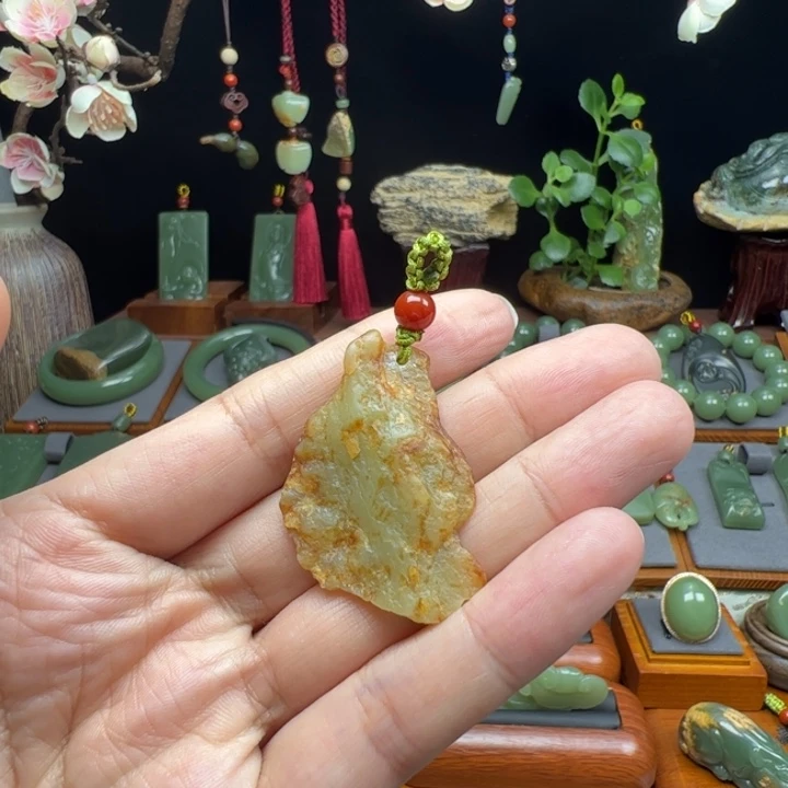 岫岩河磨玉（透闪石质玉）未镶嵌吊坠(不含链)