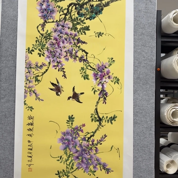 国画花鸟等图案为一体