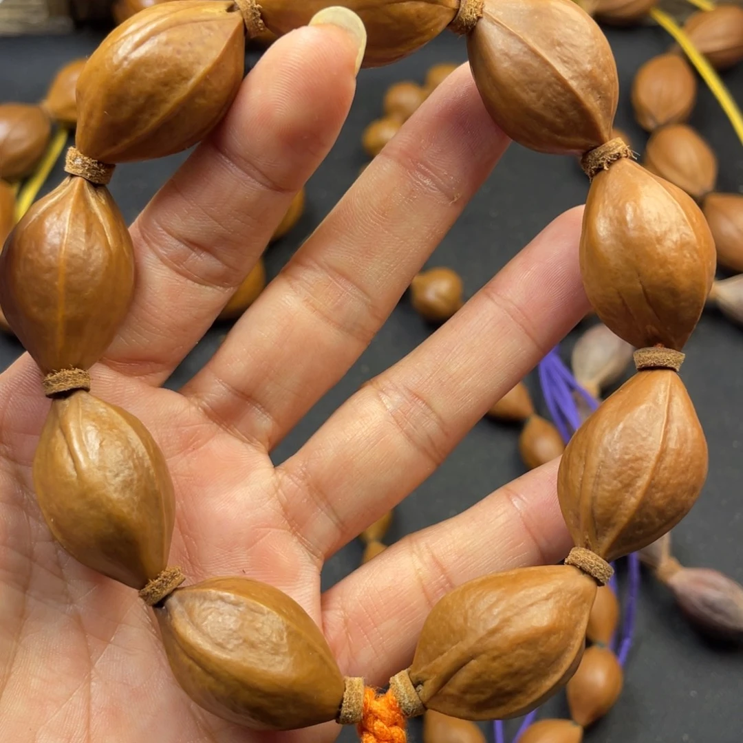 木质类广东梅林铁核橄榄核手串
