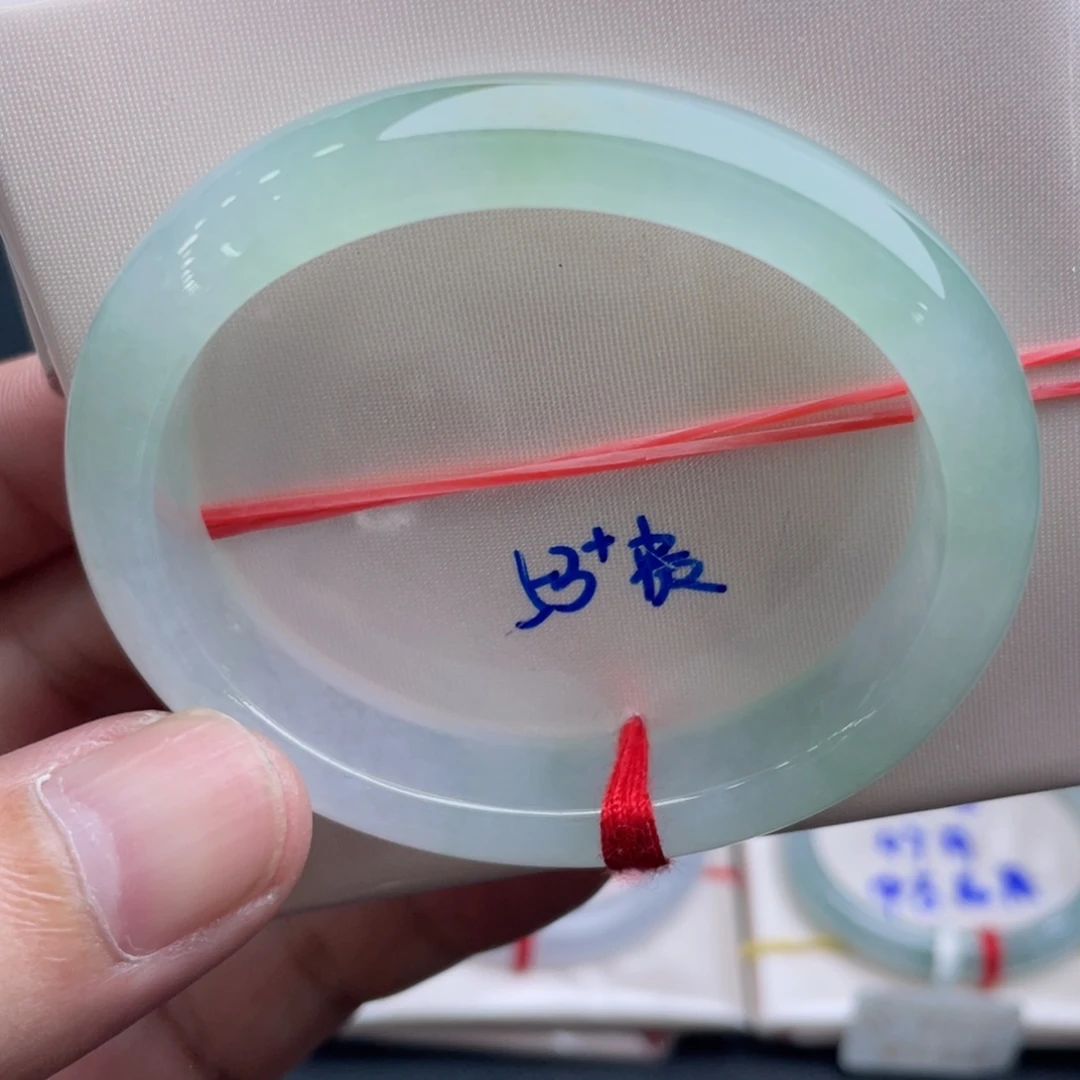 翡翠未镶嵌手镯翡翠手镯31