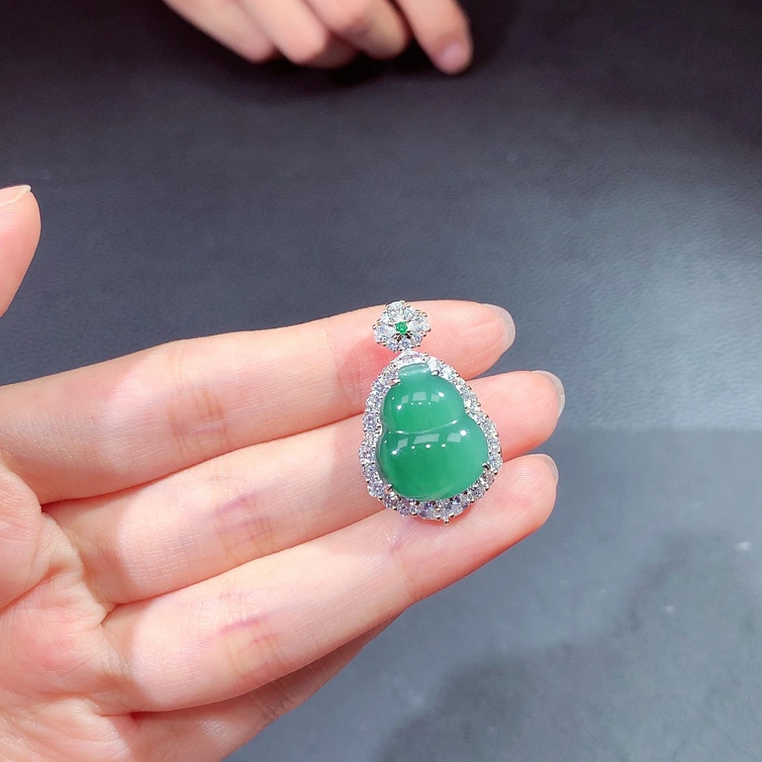 翡翠戒指未镶嵌翡翠