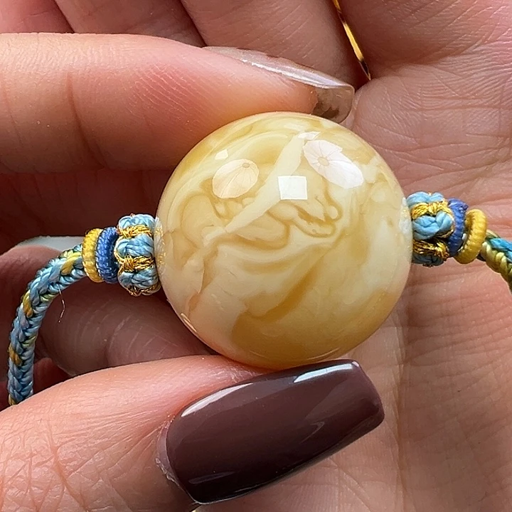 蜜蜡未镶嵌珠宝奇石