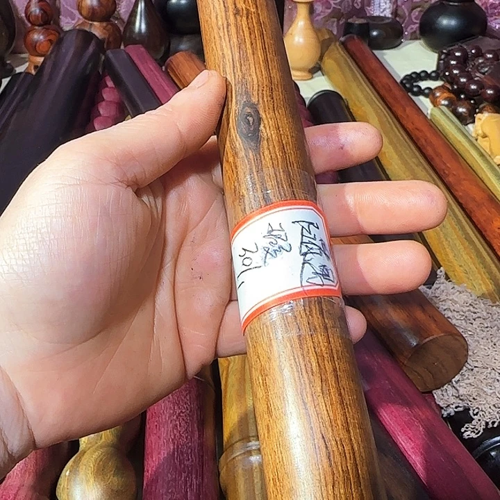 木檀香木棍子一根