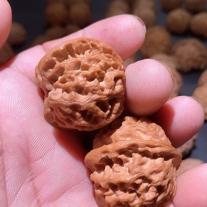 文玩核桃吊坠X****g