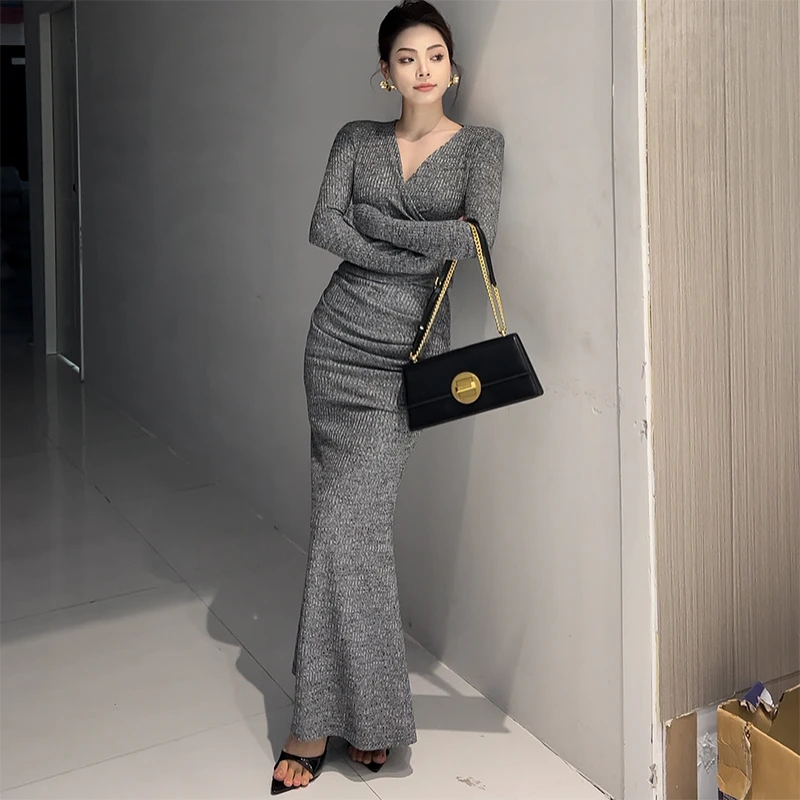 D136秋冬新款时尚套装长袖上衣搭配松紧腰半裙鱼尾裙修身气质长裙