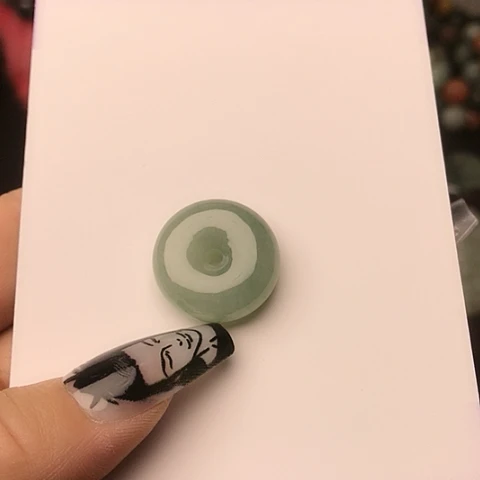 吊坠(赠链)未镶嵌翡翠