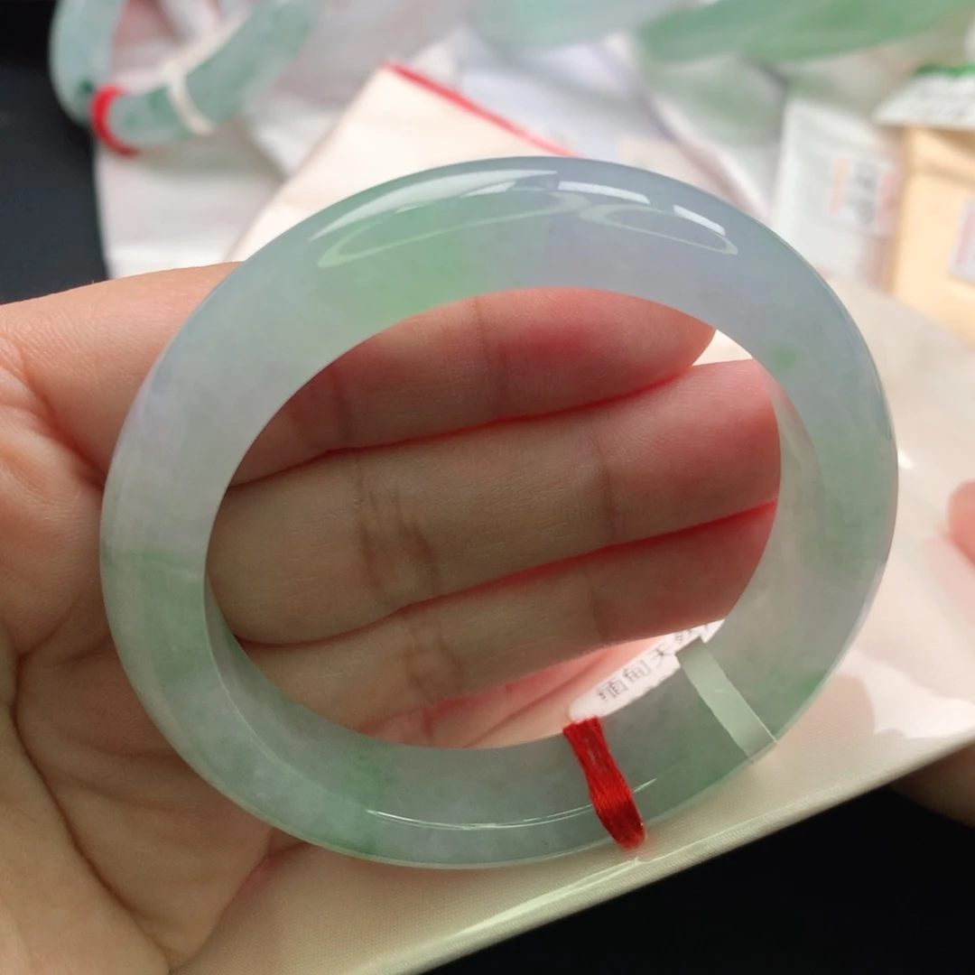 翡翠手镯未镶嵌缅甸52.53