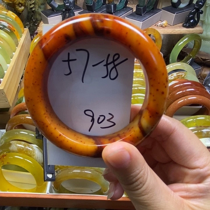 透闪石-蛇纹石玉未镶嵌手镯