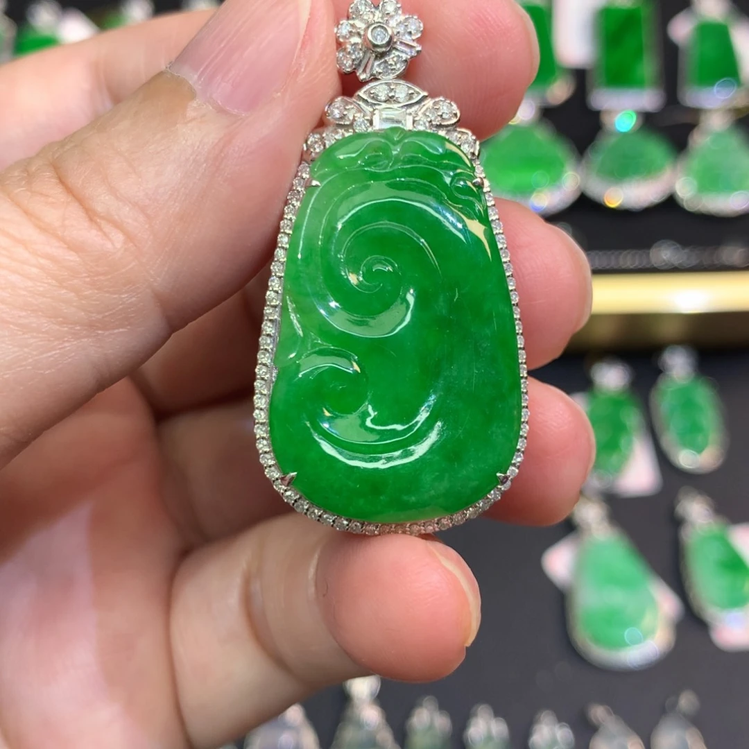 翡翠18K金镶嵌吊坠(不含链)老*啊