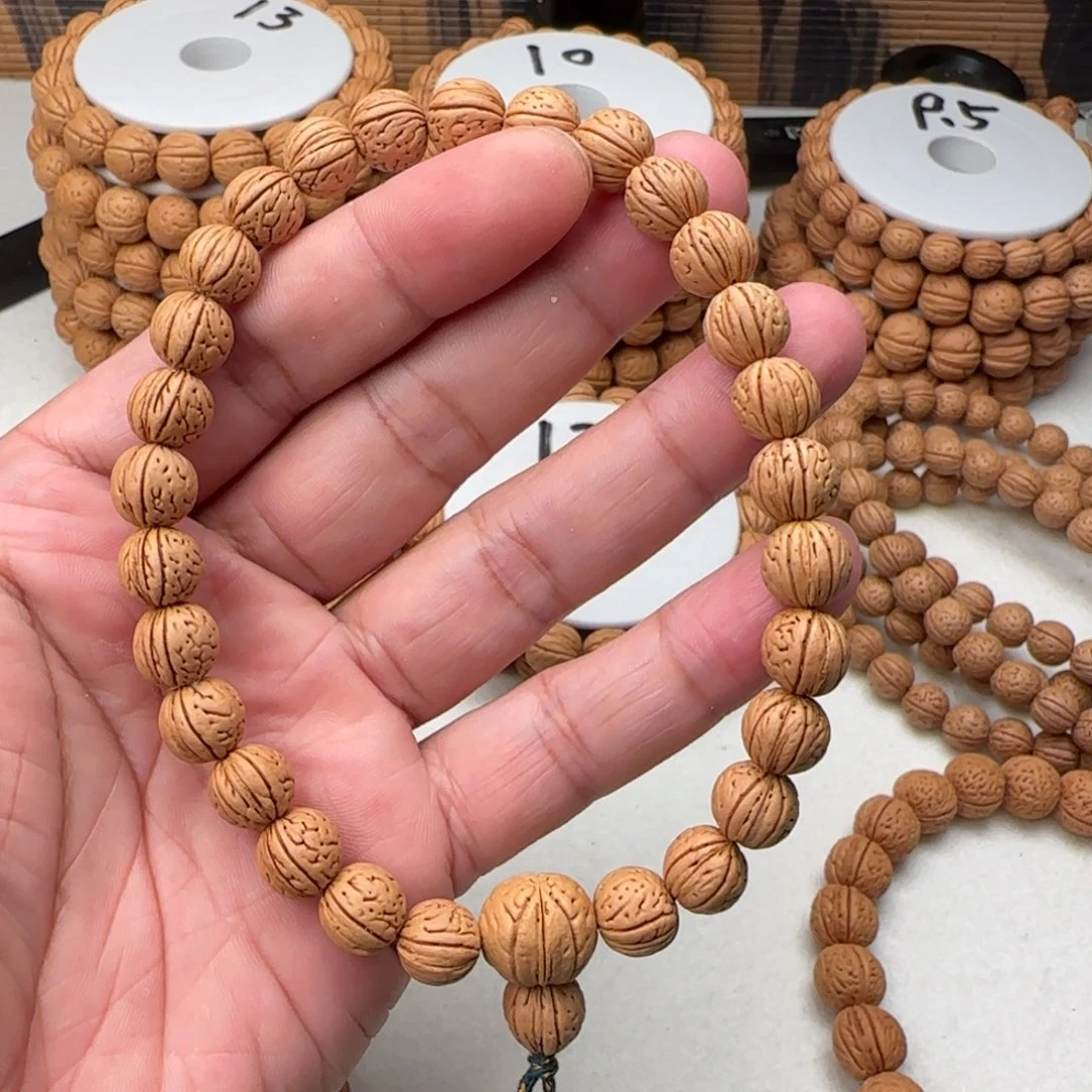 手串桃核1.0尺寸野生桃核手持