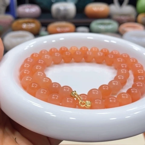 未镶嵌手镯石英质玉