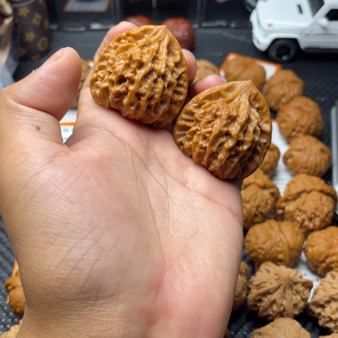 把件文玩核桃万****盤龙门涧40➕