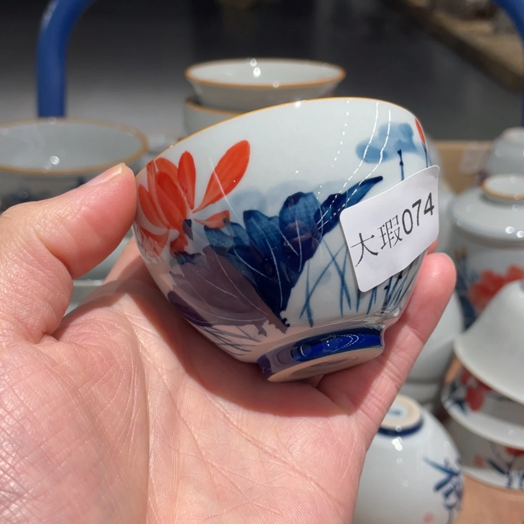 釉下手绘茶具微瑕