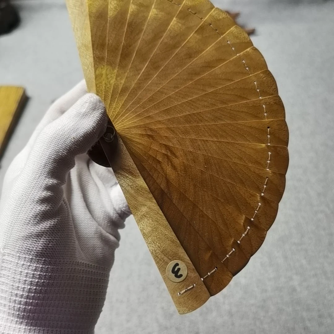 金丝楠^****～10CM薄荷香折扇扇子